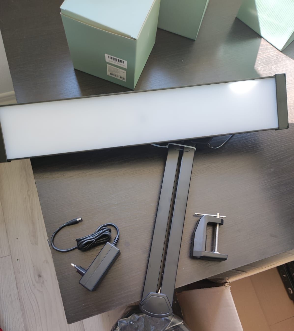 Lampa ledowa nowa
