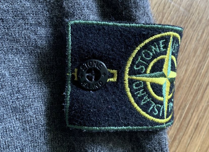 Свитшот stone island оригинал размер S-M