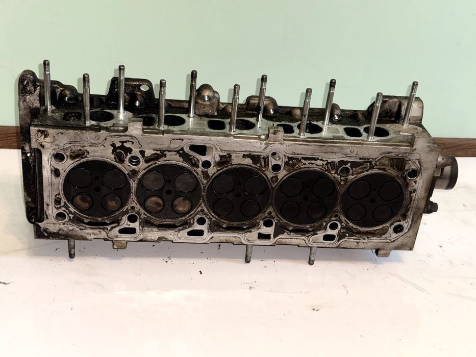 Голова блоку циліндрів (ГБЦ) Alfa romeo 159 2.4