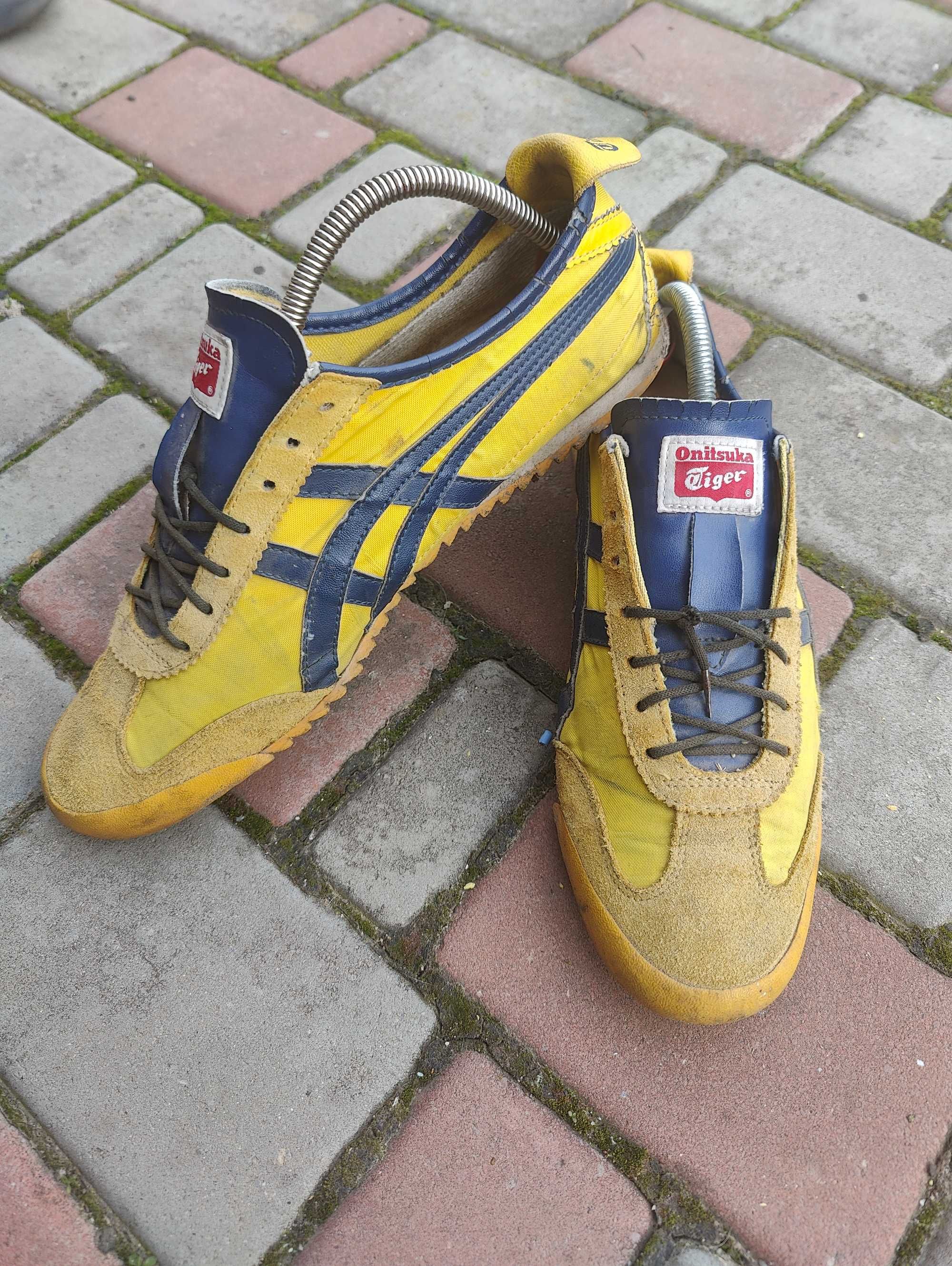 Продам кросівки Asics Onitsuka Tiger