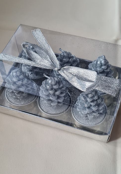 Zestaw 6 nowych srebrnych świeczek podgrzewaczy choinek plus gratisy