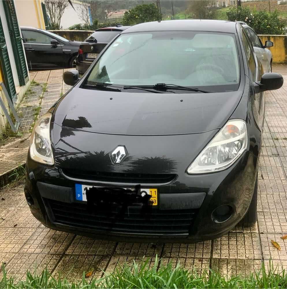 Renault clio comercial 2011