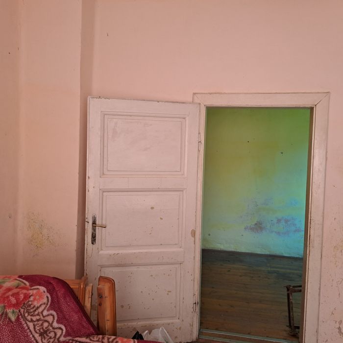 Продаж НАПІВ особняк