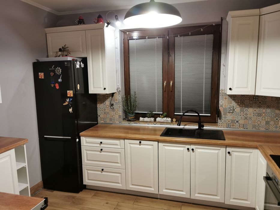 Meble kuchenne białe - używane.