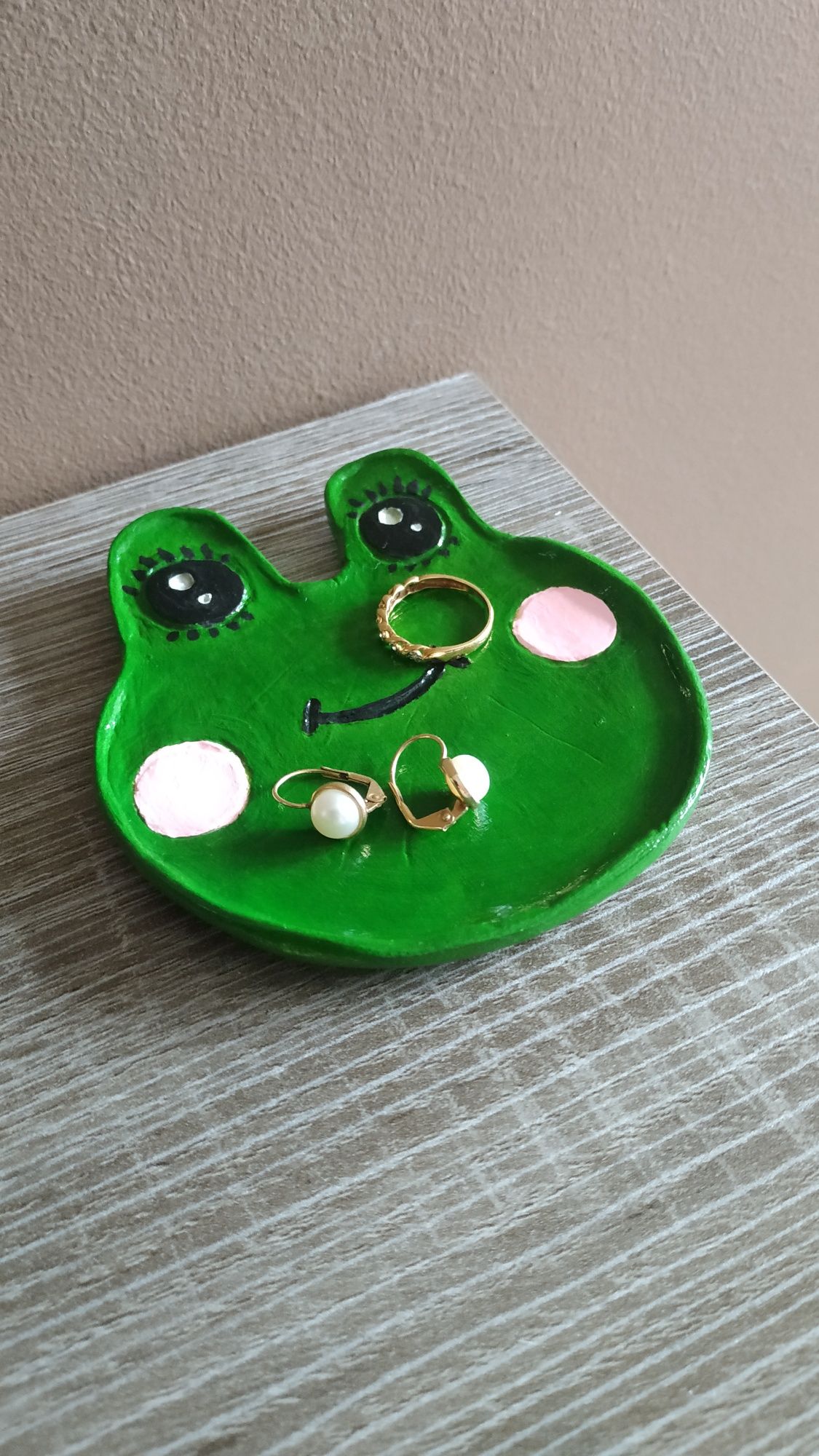 Taca dekoracyjna żabka podstawka na biżuterię Handmade