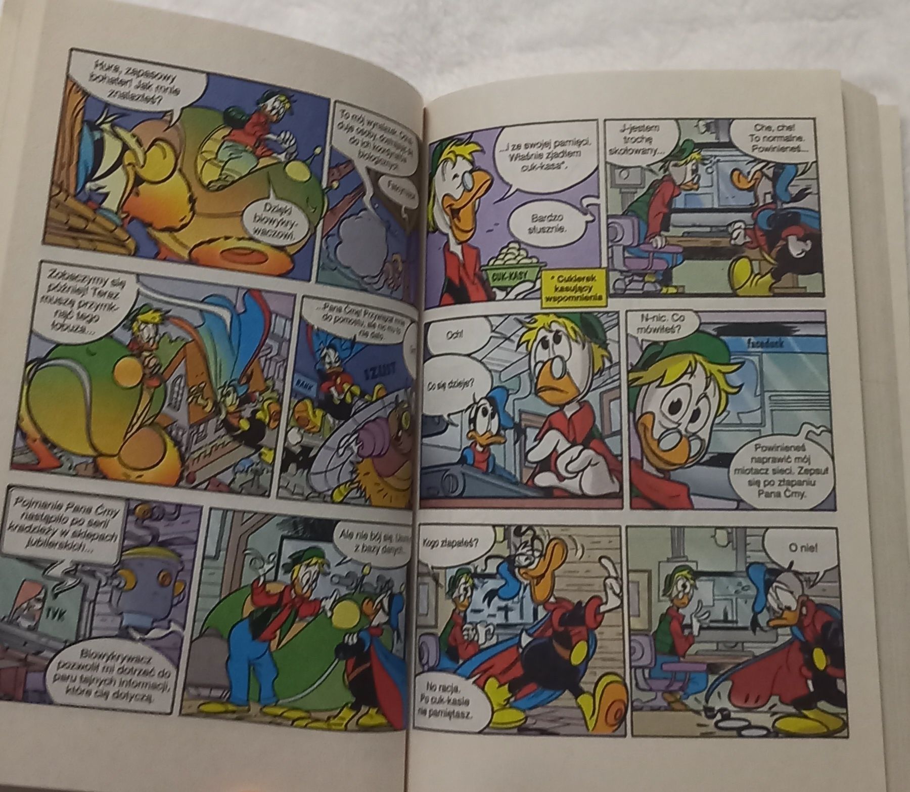 Komiks Czerwony Smok Tom CCIX