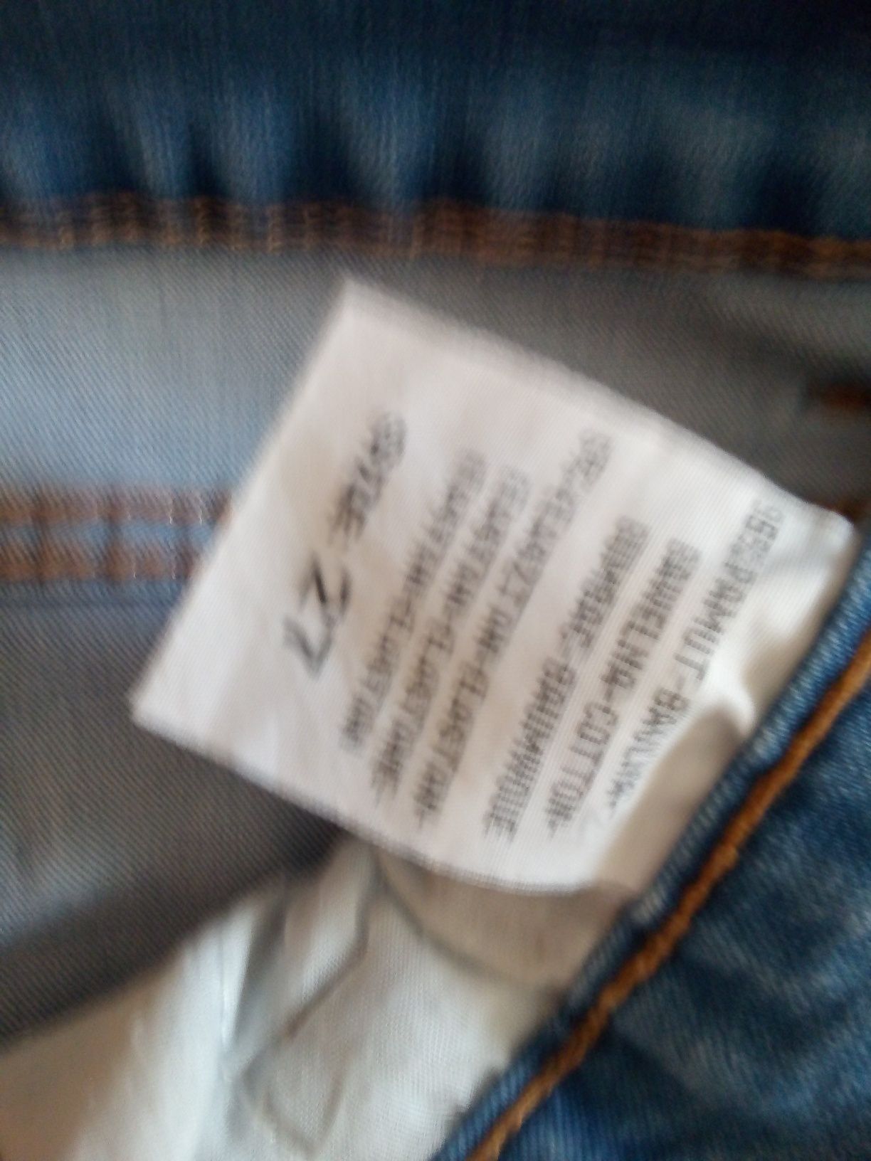 Spodnie jeans roz. 27 Nowe z metką.