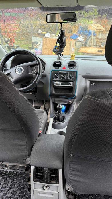 Volkswagen Caddy 2005
III покоління  •  1.4 MT (75 к.с.)  •  Life