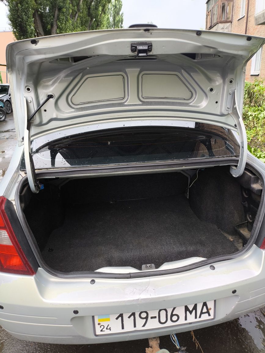 Renault Clio 1.4