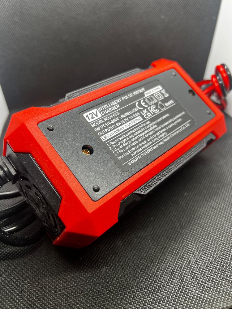 Ładowarka do akumulatorów model COREBOX 12V 6A