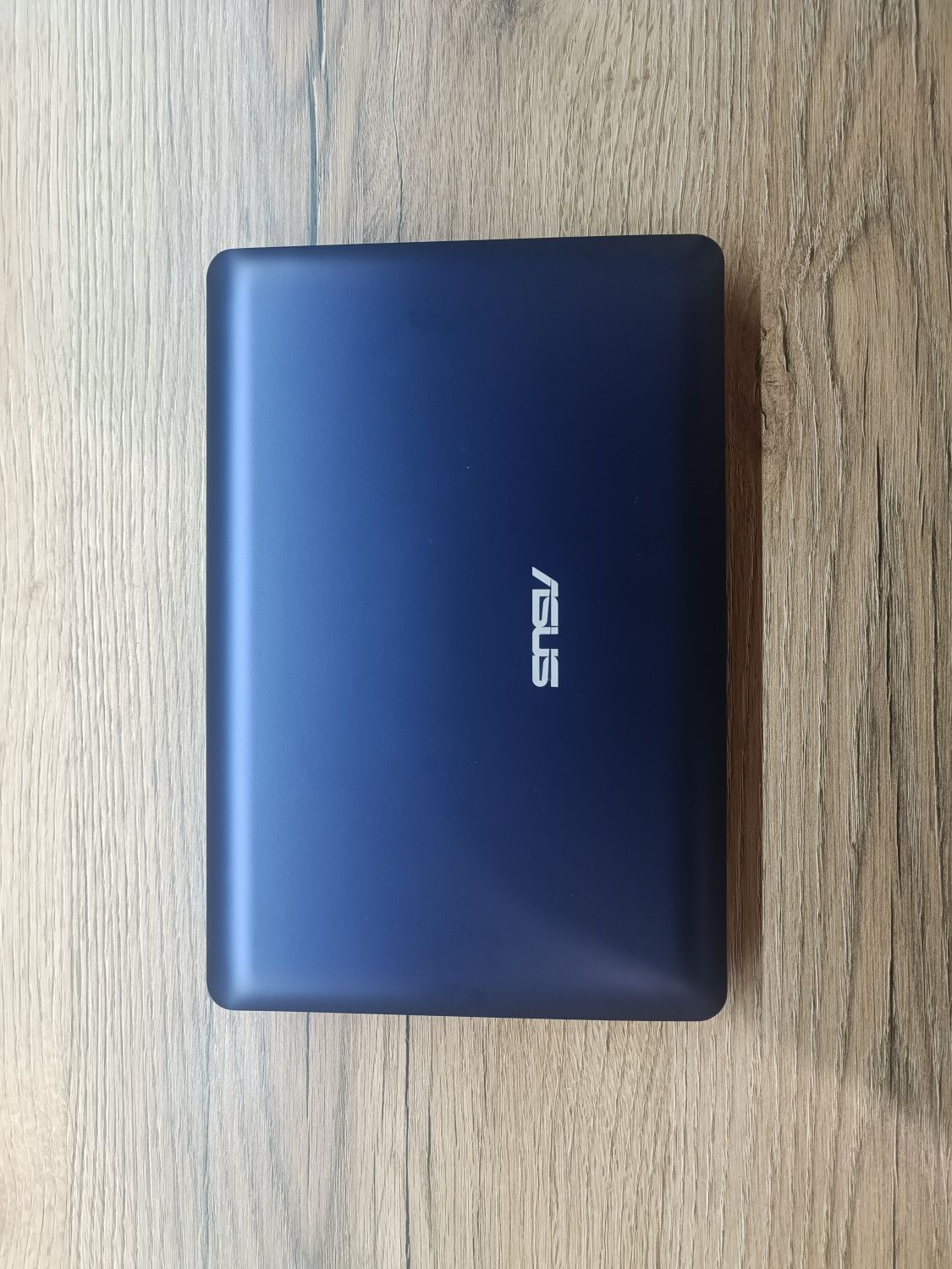 Нетбук Asus 1015CX