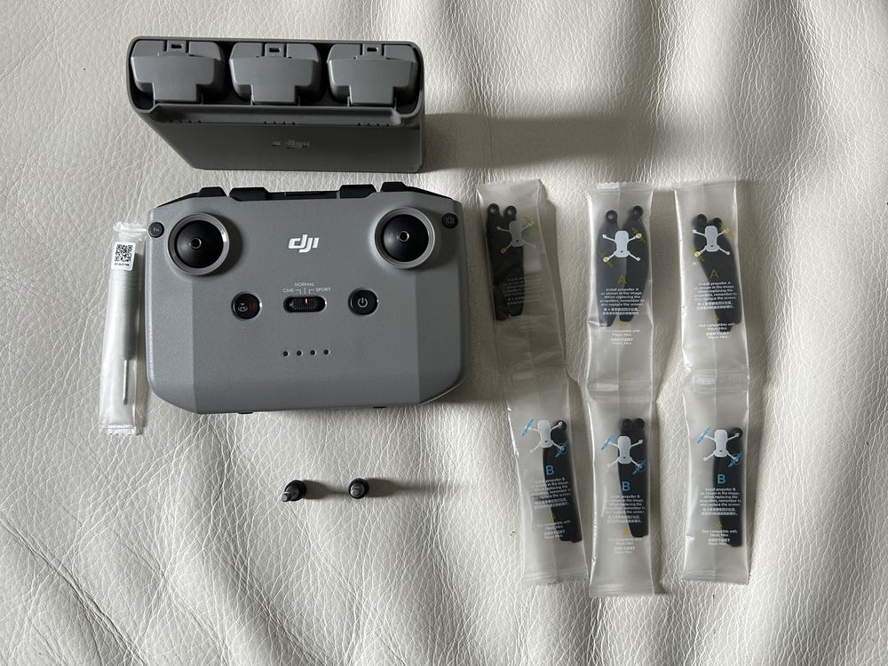 Dron Dji mini 2 fly more combo