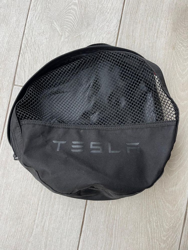 Bolsa porta cabos Tesla