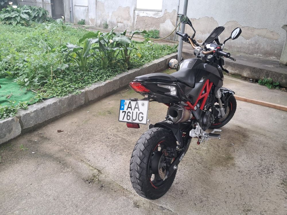 Vendo benellit tnt 125