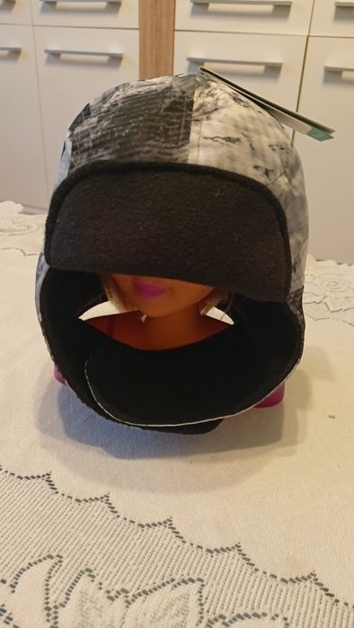 Czapki 4F rozmiar 50