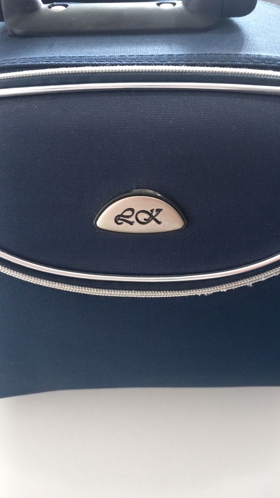 Necessaire azul escuro grande