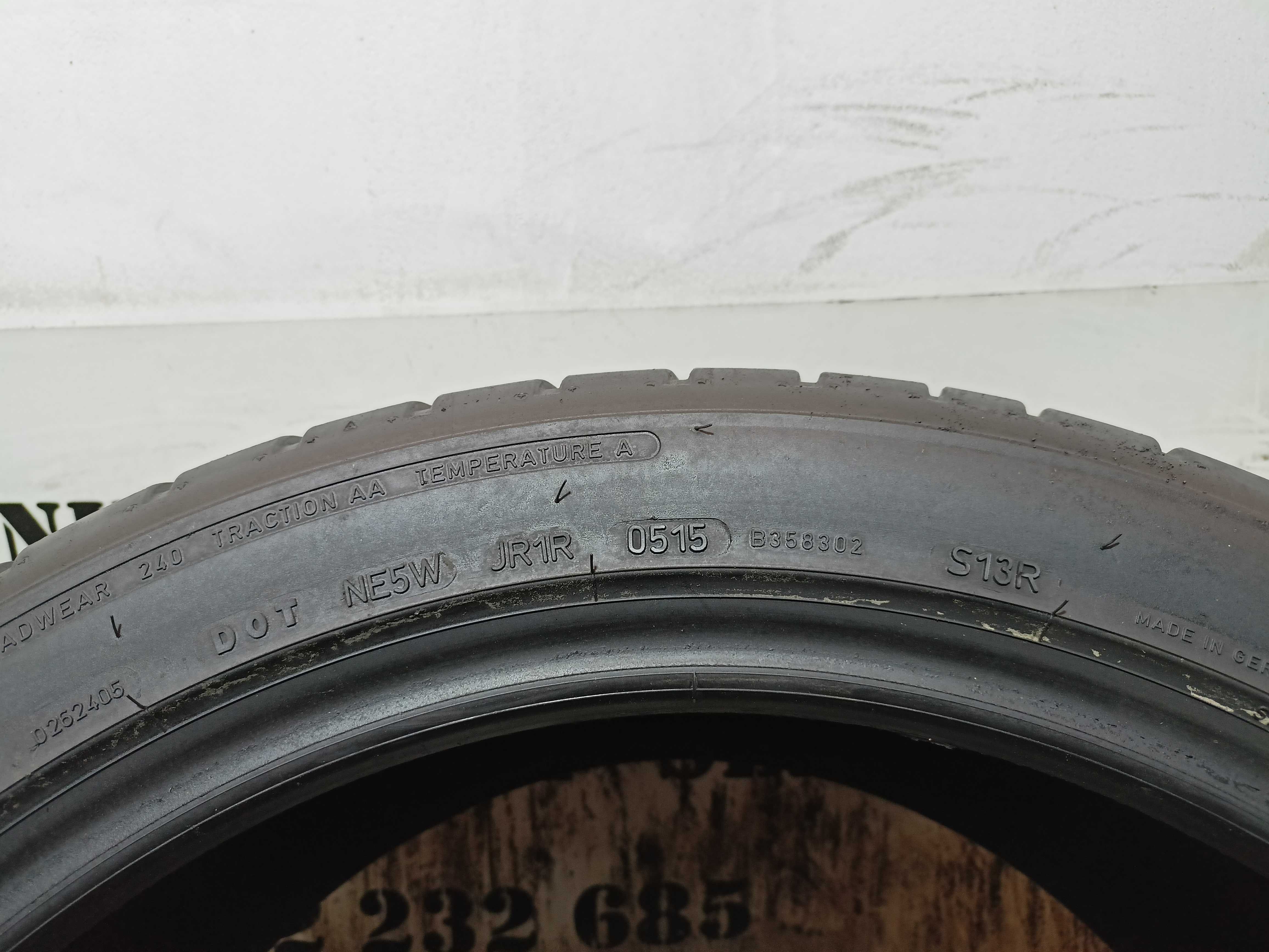 Dunlop Sport Maxx RT 255/40/19 2015rok 100Y 6,5mm (1815)