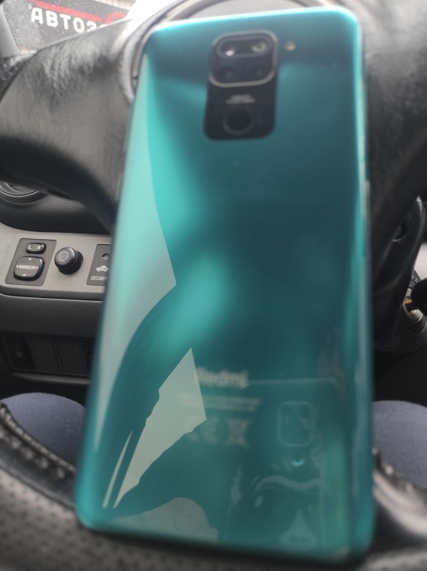 Смартфон Redmi note 9 3/64
