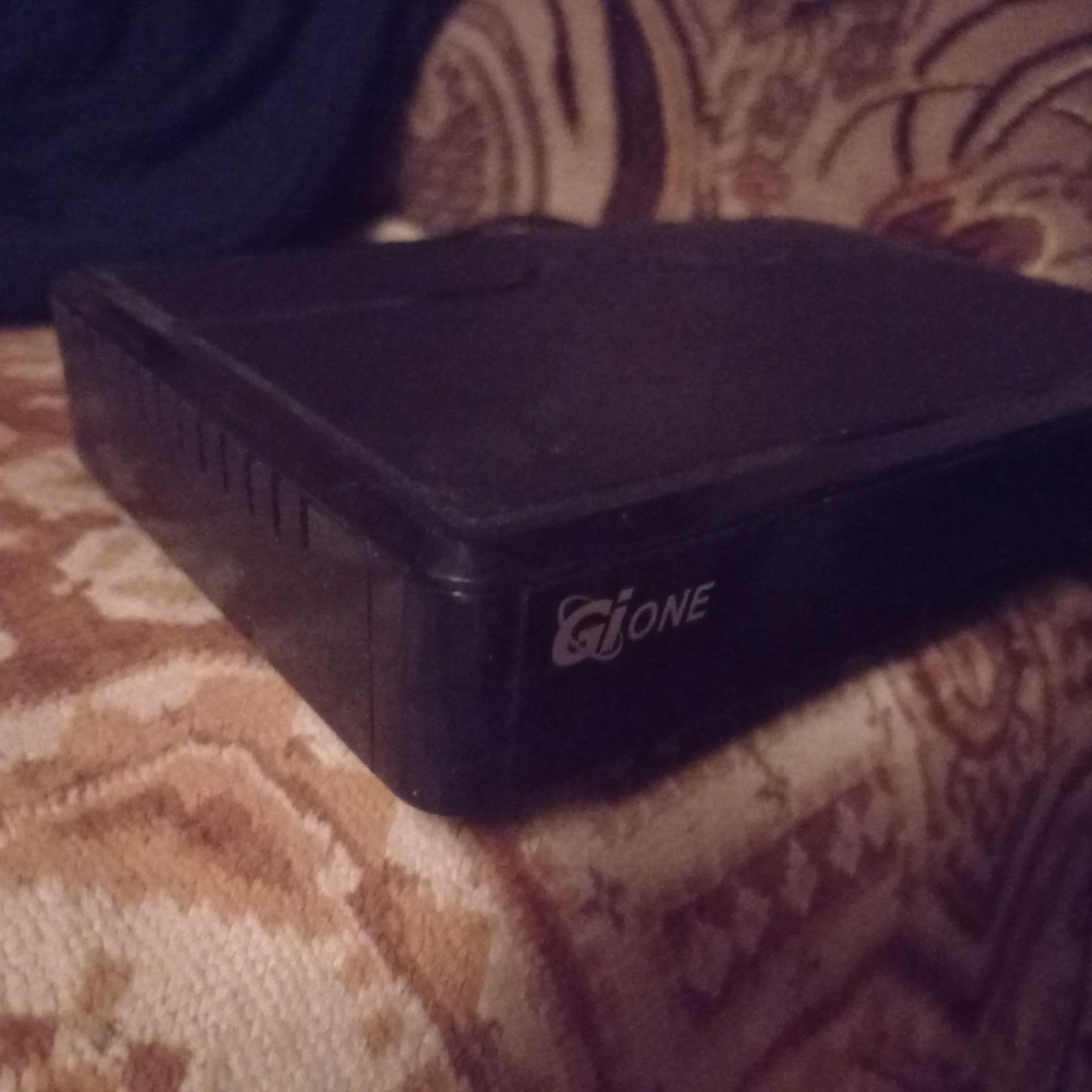 TV тюнер Gione s1026 Спутниковый SD ресивер.
