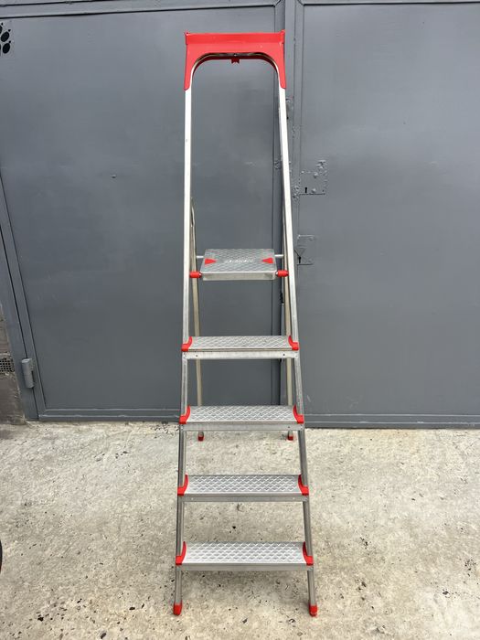 Драбина алюмінієва стремянка на 5 сходинок Leifheif
