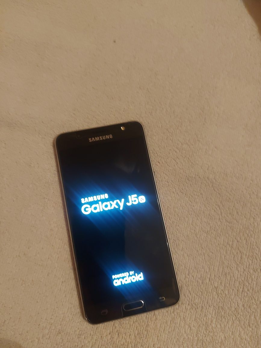 Продам  телефон смартфон Galaxy 5[6] в гарному стані