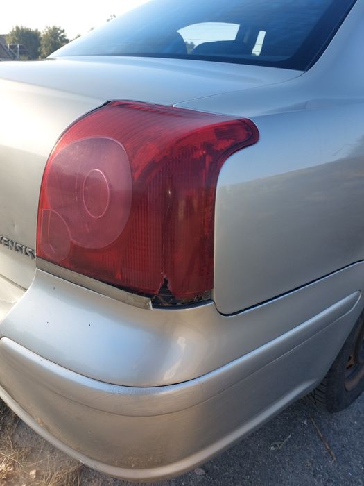 Toyota Avensis 1.8
