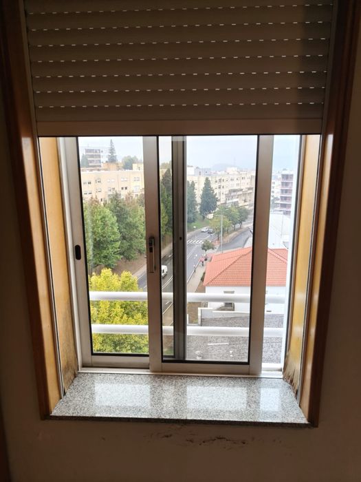 Janela de aluminio branco vidro duplo