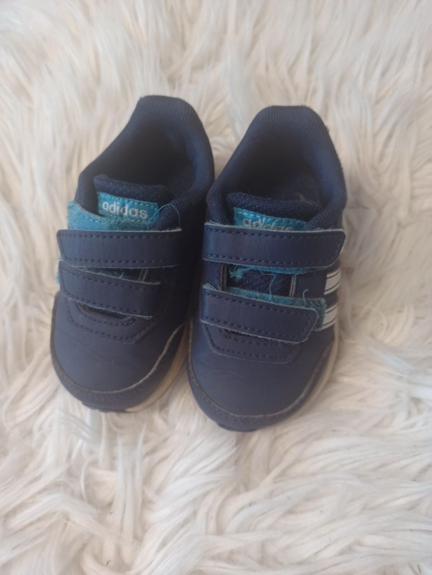 Buty Adidas r. 20