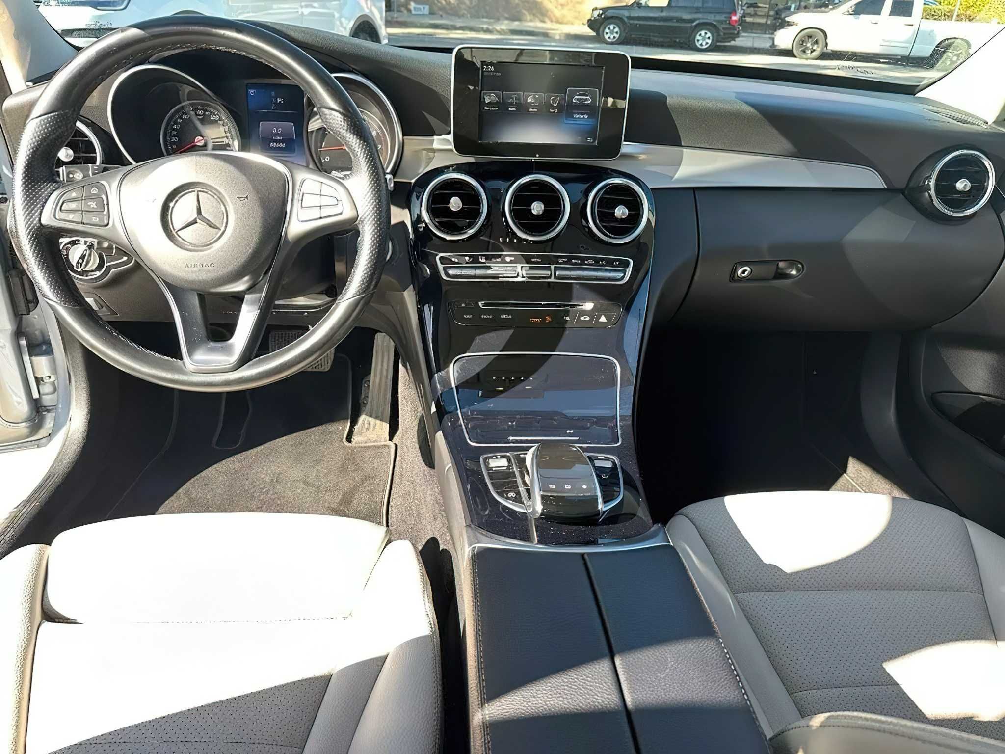 Mercedes-Benz C-Class 2016