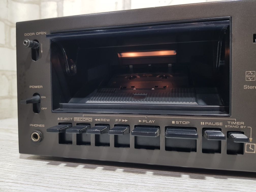 Стрілки! Стерео касетна дека TECHNICS RS-615US, б/у з Німеччини