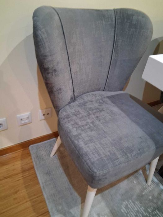 Conjunto de 6 Cadeiras de Sala — Como Novas