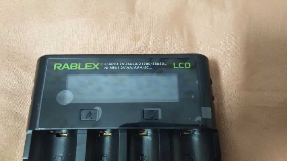 Зарядное устройство  Rablex RB405 в упаковке