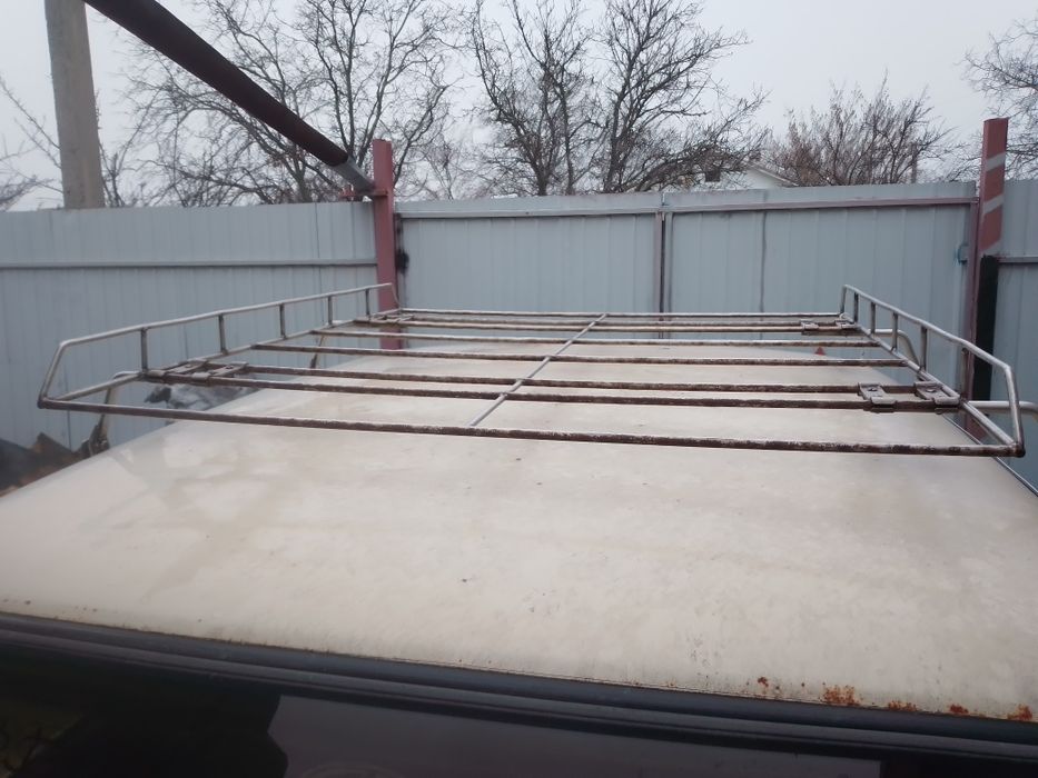 Продам багажник на авто