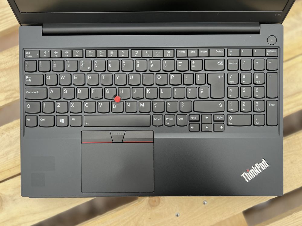 Ноутбук Lenovo ThinkPad E15 G2/i5-1135G7/8GB/SSD 256GB/15.6"FullHD IPS