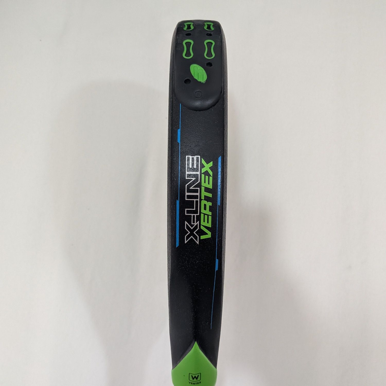 Bullpadel Vertex 02 Avant 21