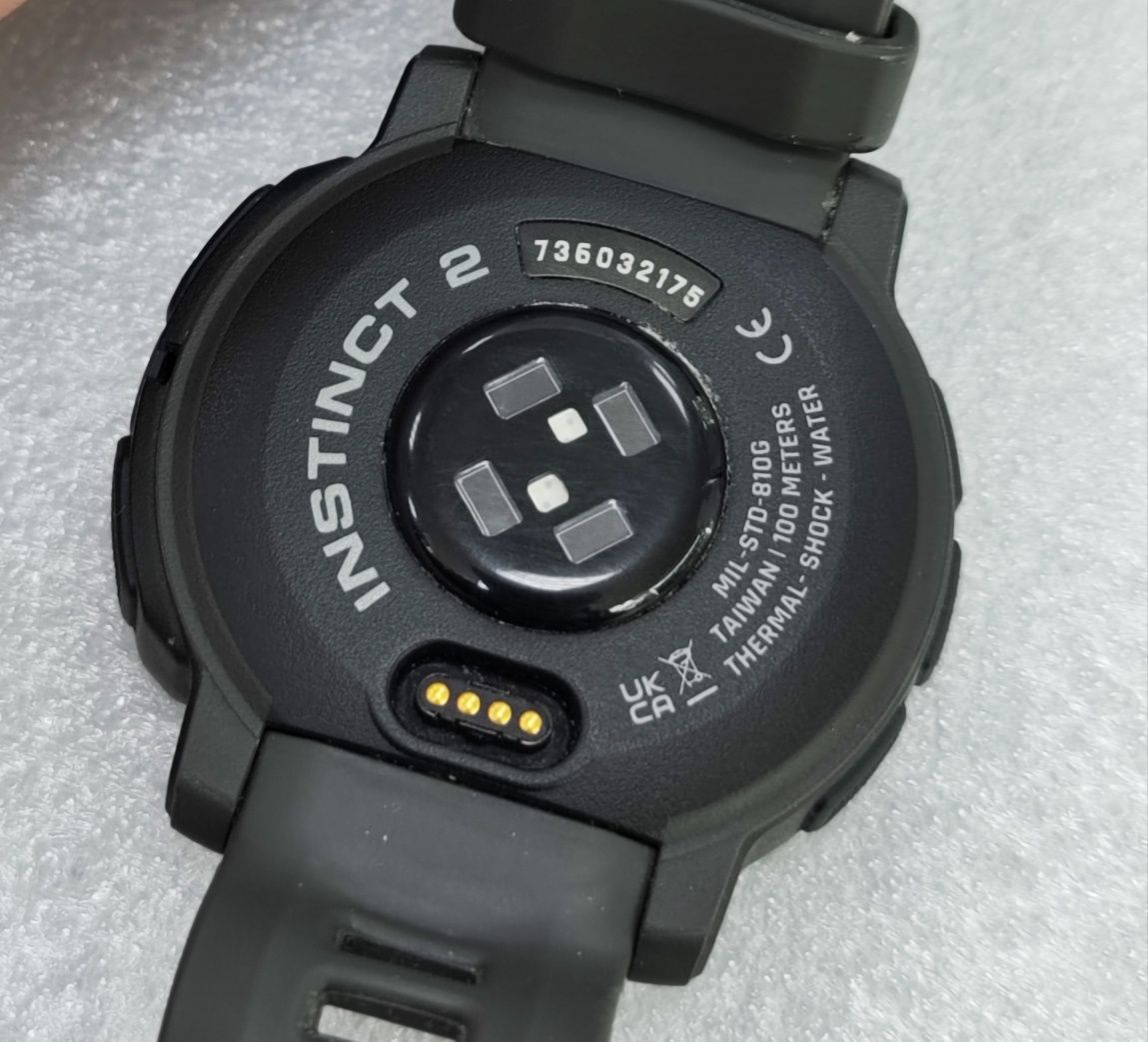 Продам Garmin instinct 2 graphite Б/У