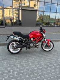 Ducati monster 2009