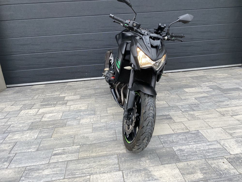 Kawasaki  z800.