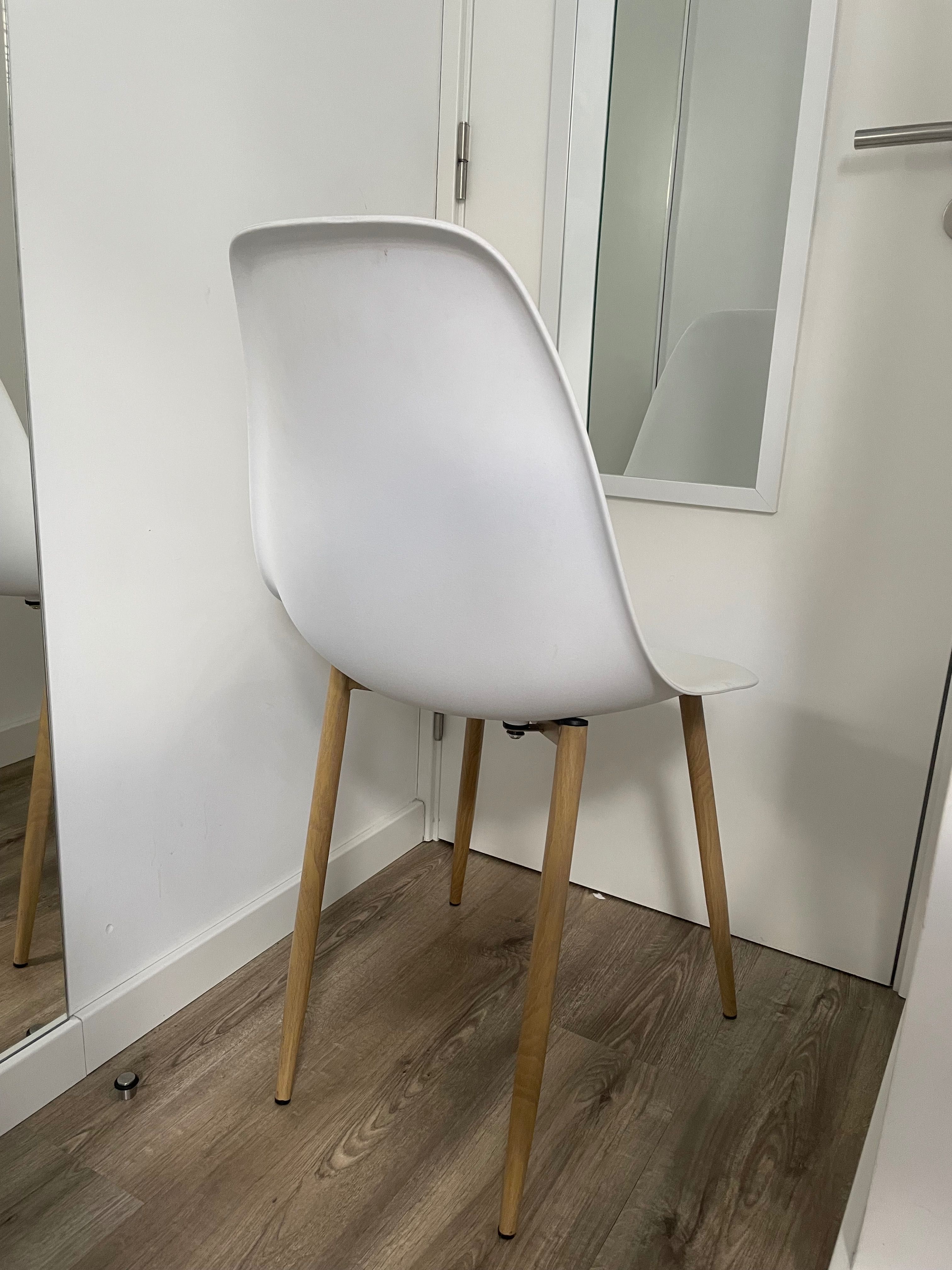Cadeira Branca Ikea