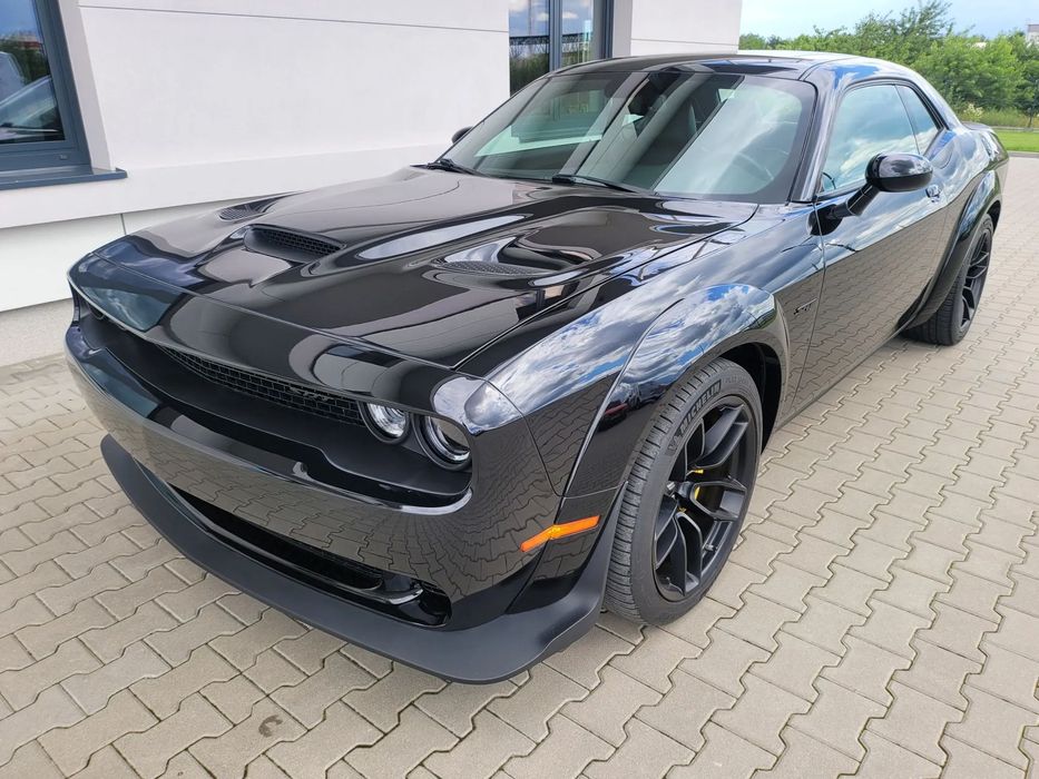 Dodge Challenger WIDEBODY duże BREMBO SRT 392 harman/kardon TRACK app
