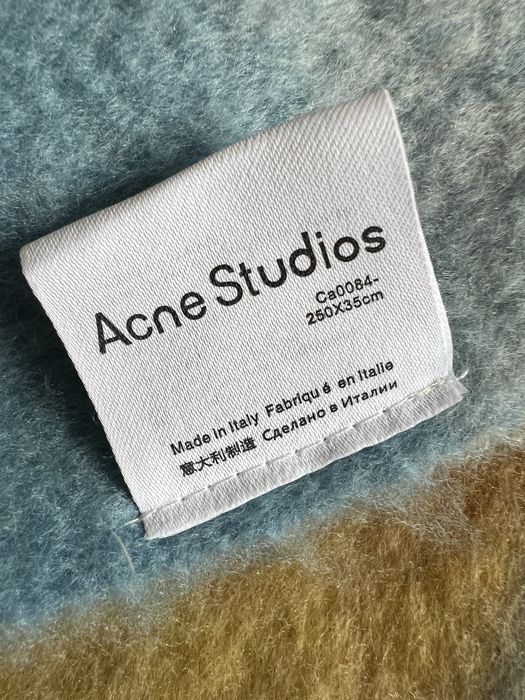 Acne Studios стильний шарф