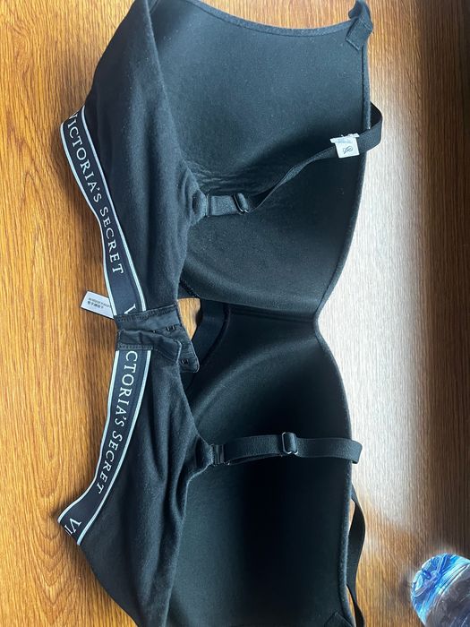 бюстгальтер Victoria’s  Secret