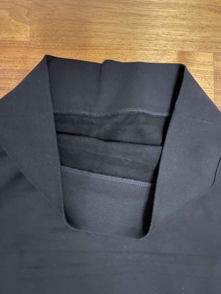 Платье свитшот COS размер XS черное новое