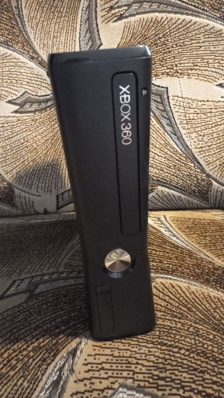 Sprzedam X box 360