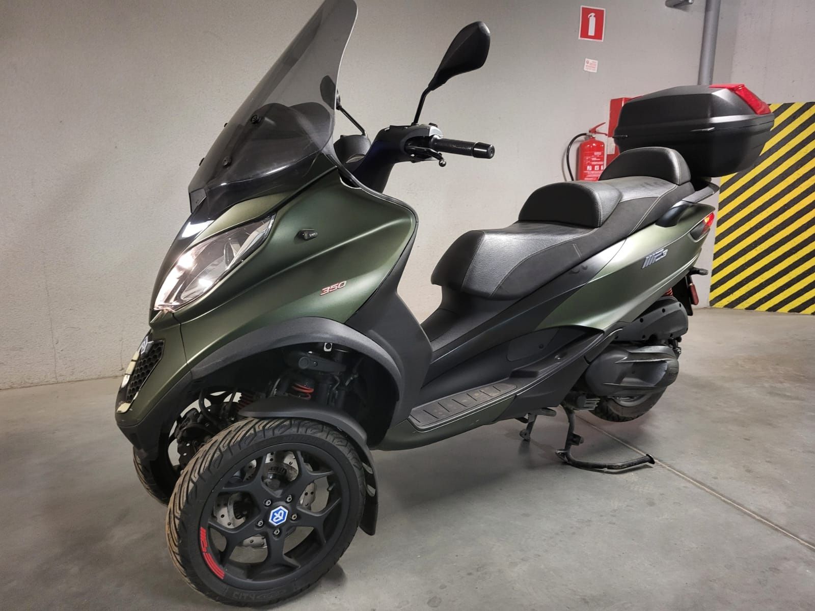 Piaggio mp3 350 zarejestrowany ABS