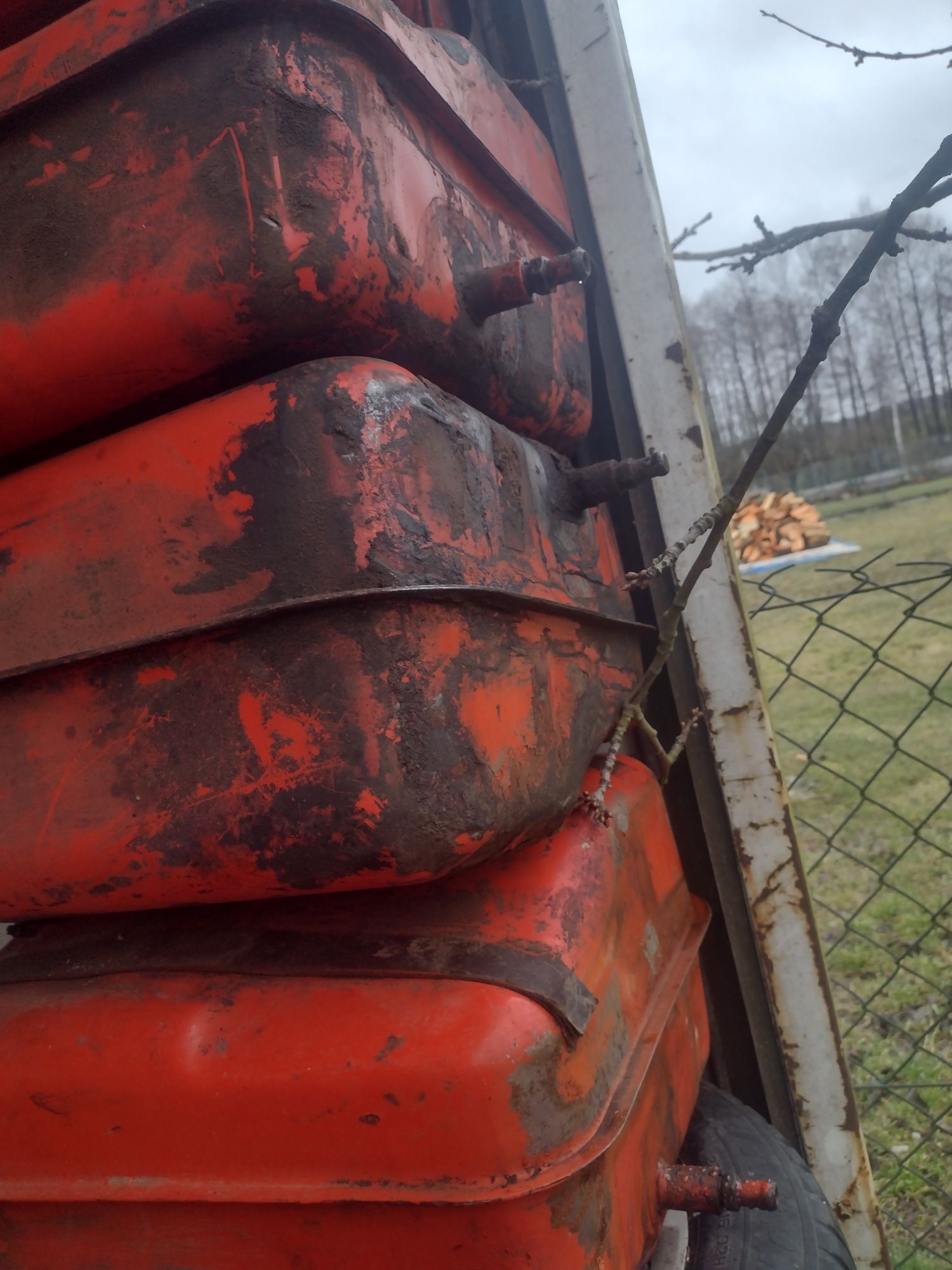 Zbiornik paliwa,bak Władimirec T25