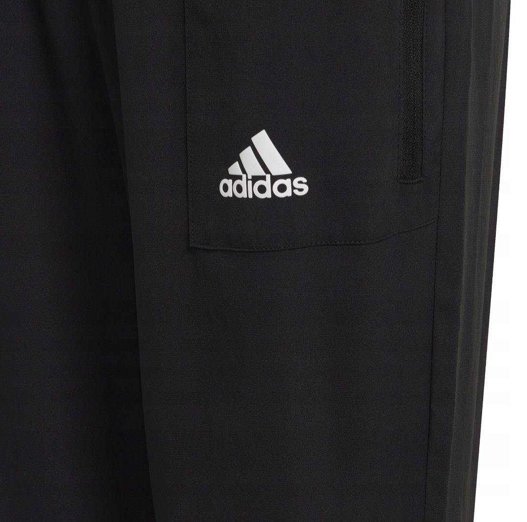 Adidas Dres dziecięcy czarny syntetyk rozm. 176