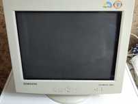Продам ЭЛТ мониторы samsung syncmaster 765mb и lg studioworks 5d