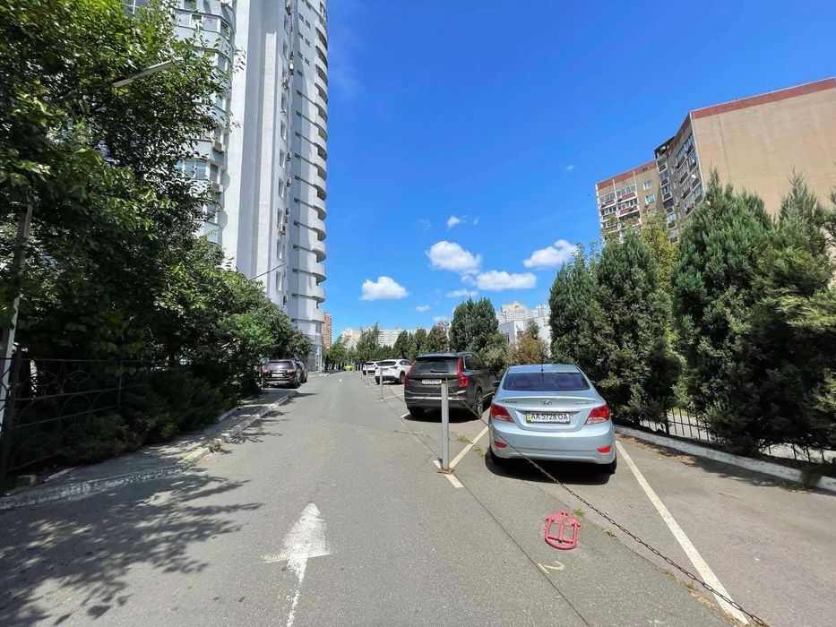 WOW СУПЕРЦІНА !!! Видова 4к 125 м2 на пр-т Бажана Миколи ! Лаундж-зона