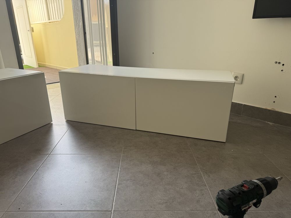 2 Moveis ikea para tv